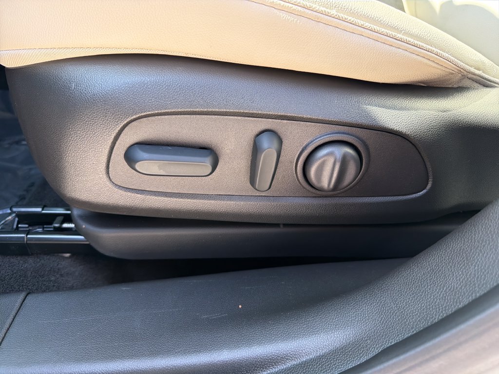 Used 2026 Buick Encore GX Sport Touring w/ Advanced Technology Package AWD/4WD image 15