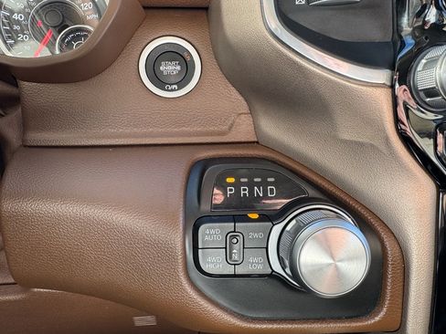 Used 2022 RAM 1500 Laramie image 23