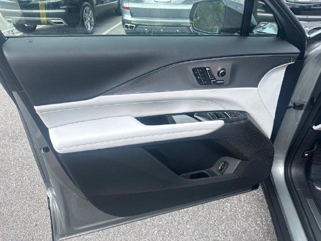 New 2027 Cadillac Lyriq Sport RWD image 11