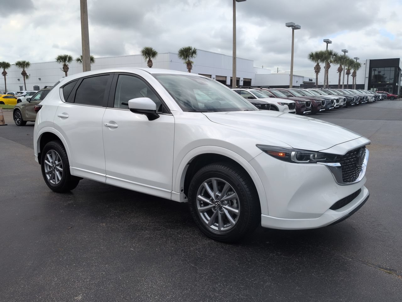Used 2025 MAZDA CX-5 AWD 2.5 S w/ Preferred Package image 2