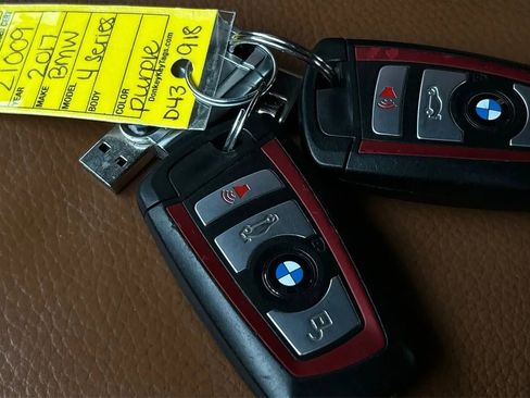 Used 2017 BMW 430i xDrive Convertible AWD/4WD image 20