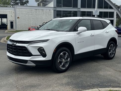 Used 2024 Chevrolet Blazer LT w/ Convenience Package image 5