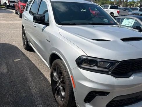 Used 2025 Dodge Durango R/T AWD/4WD image 3