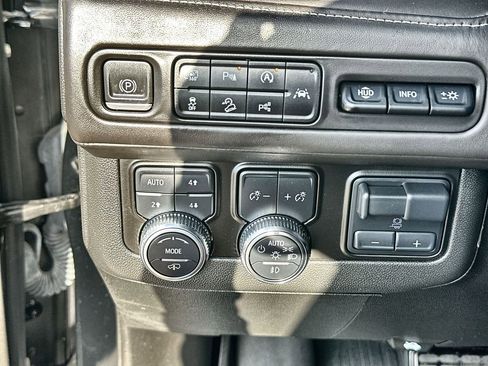 Certified 2023 GMC Yukon XL Denali Ultimate w/ LPO, Floor Liner Package image 18