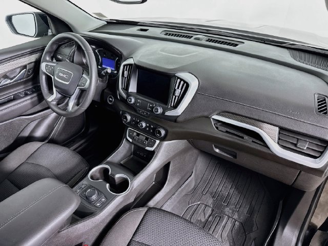 Used 2022 GMC Terrain SLE w/ Driver Convenience Package FWD image 31