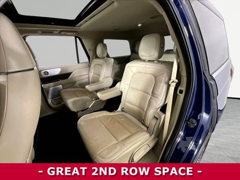 Used 2019 Lincoln Navigator Reserve AWD/4WD image 22