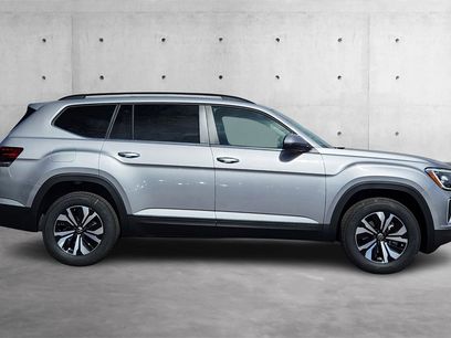 New 2025 Volkswagen Atlas SE