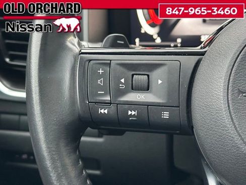 Used 2023 Nissan Rogue Platinum AWD/4WD image 19