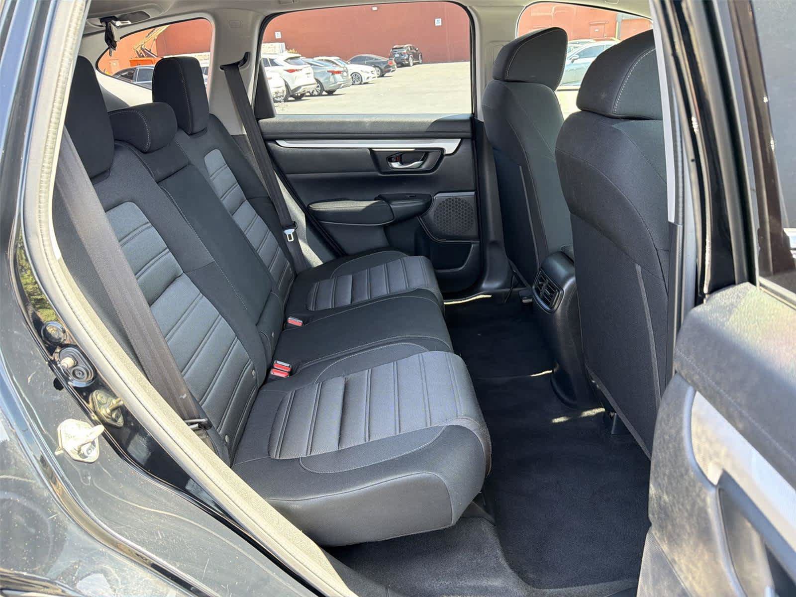 Used 2017 Honda CR-V LX image 14