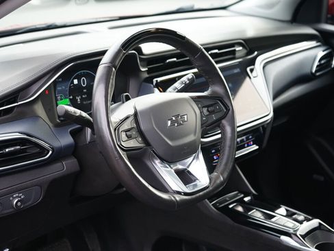 Used 2022 Chevrolet Bolt EUV Premier w/ Launch Edition image 15