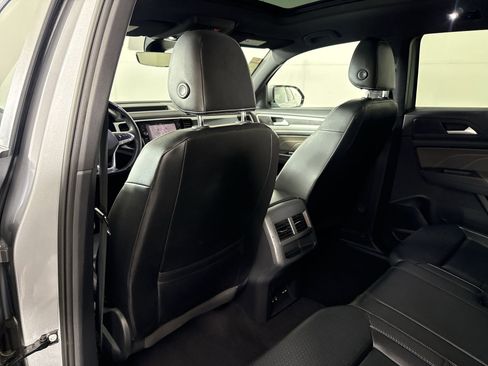 Used 2021 Volkswagen Atlas Cross Sport SEL R-Line image 26