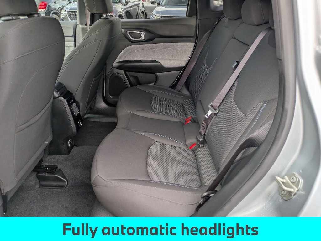 Used 2024 Jeep Compass Sport AWD/4WD image 24