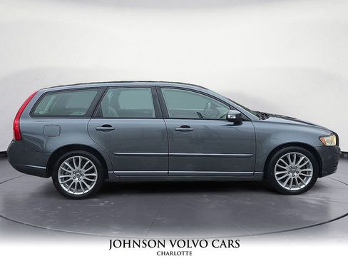 Used 2009 Volvo V50 2.4i image 13