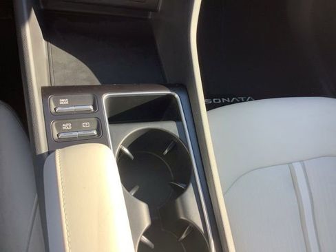 Certified 2025 Hyundai Sonata SEL image 12