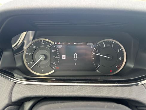 Used 2023 Land Rover Range Rover Evoque R-Dynamic S AWD/4WD image 19
