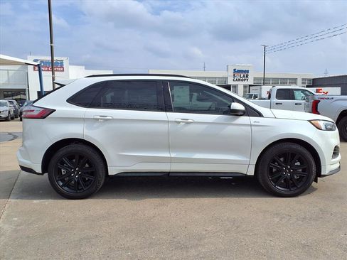 Used 2024 Ford Edge ST-Line image 8