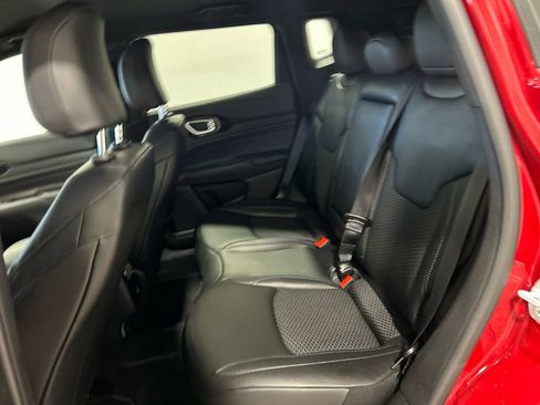 New 2026 Jeep Compass Latitude image 32