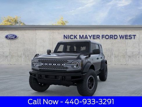 New 2025 Ford Bronco Badlands w/ Sasquatch Package image 3