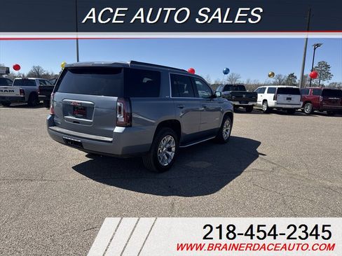 Used 2016 GMC Yukon SLT w/ Open Road Package AWD/4WD image 4
