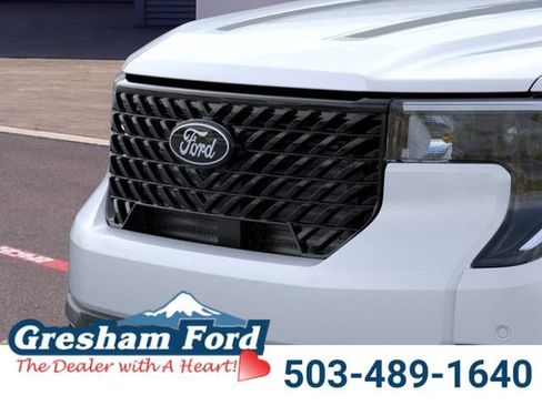 Used 2025 Ford Maverick Lariat w/ Black Appearance Package AWD/4WD image 22