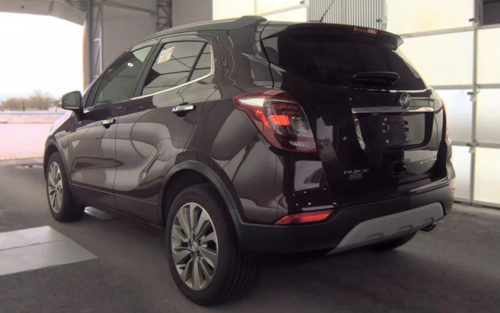 Used 2017 Buick Encore Preferred FWD image 7