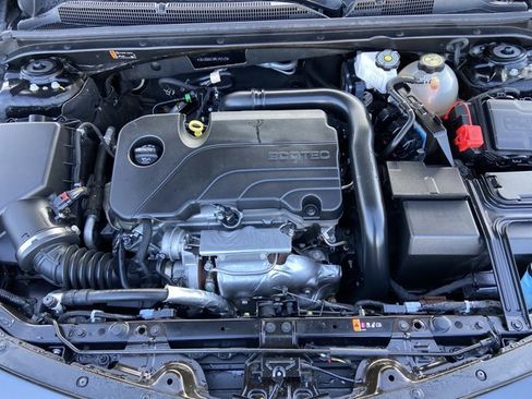 Used 2024 Chevrolet Malibu LT image 26