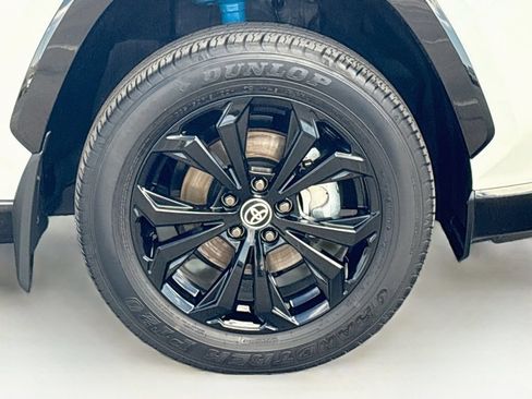 Certified 2025 Toyota RAV4 SE w/ Convenience Package AWD/4WD image 32