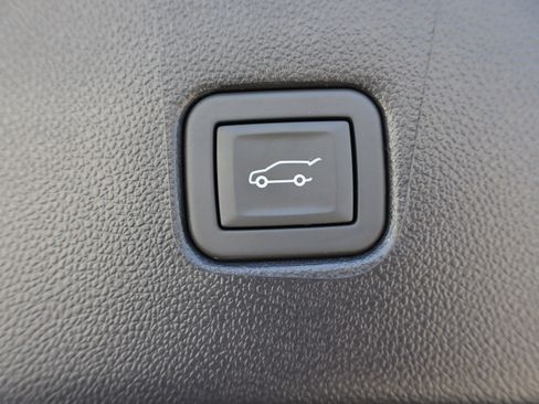 Used 2024 Chevrolet Blazer LT w/ Convenience Package FWD image 26