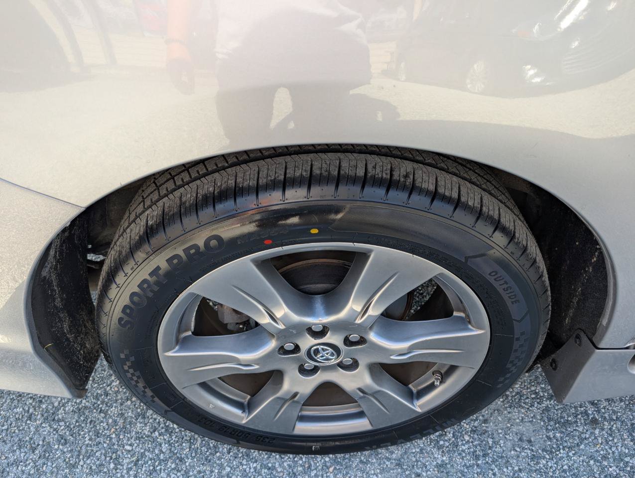 Used 2018 Toyota Sienna SE FWD image 6