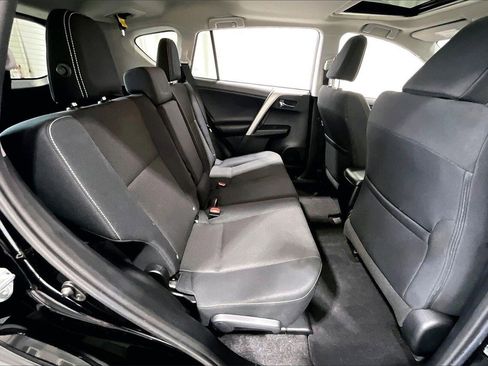Used 2016 Toyota RAV4 XLE image 20