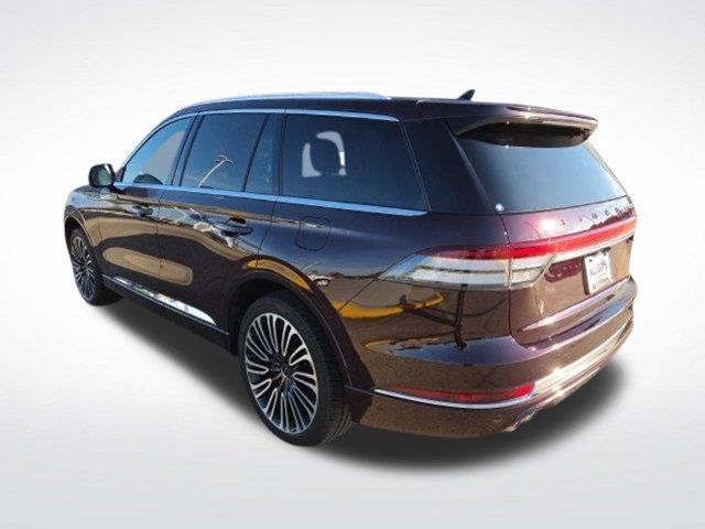 Used 2023 Lincoln Aviator Black Label AWD/4WD image 7