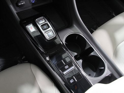 Certified 2023 Hyundai Sonata SEL w/ Cargo Package image 15