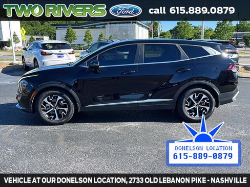Used 2025 Kia Sportage EX FWD image 5