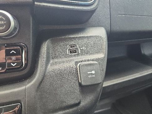 Used 2023 RAM ProMaster 2500 FWD image 21