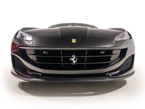 Used 2019 Ferrari Portofino RWD image 19