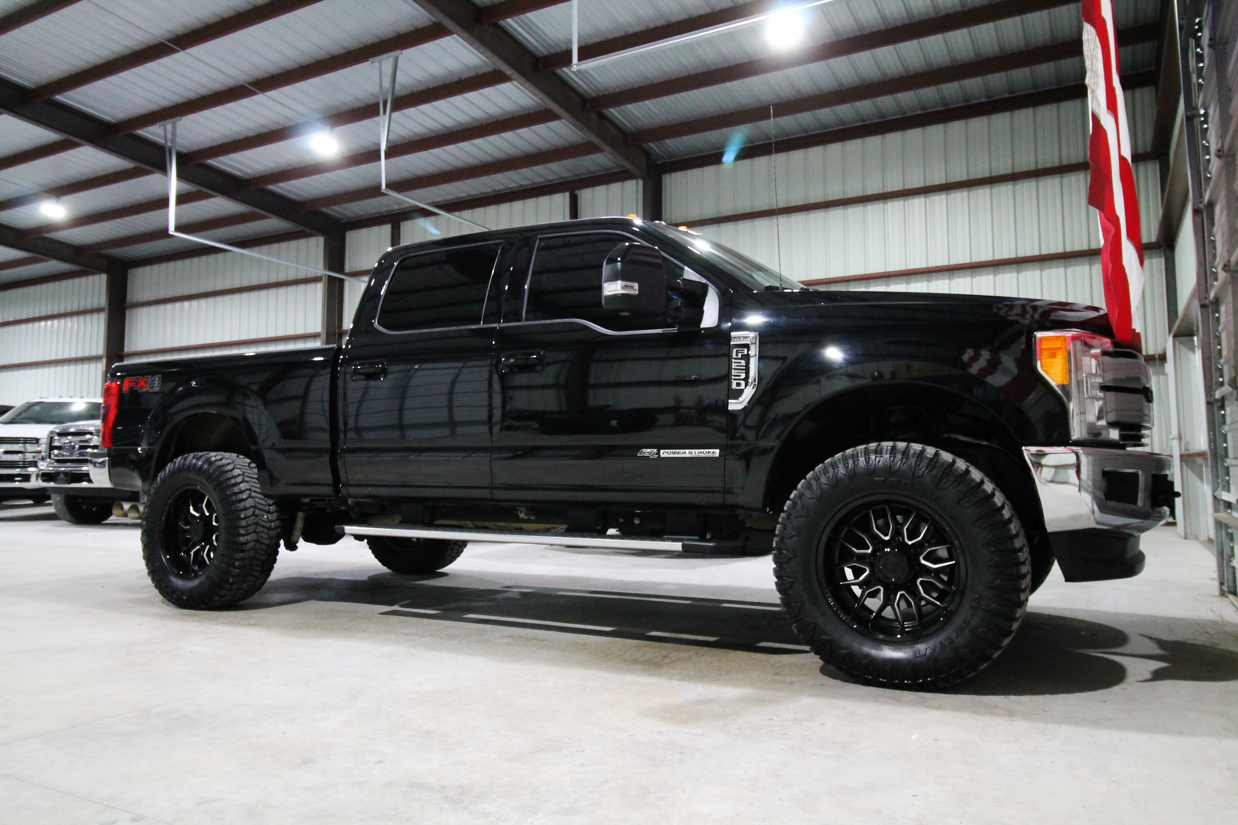 Used 2017 Ford F250 Lariat w/ Lariat Ultimate Package AWD/4WD image 15