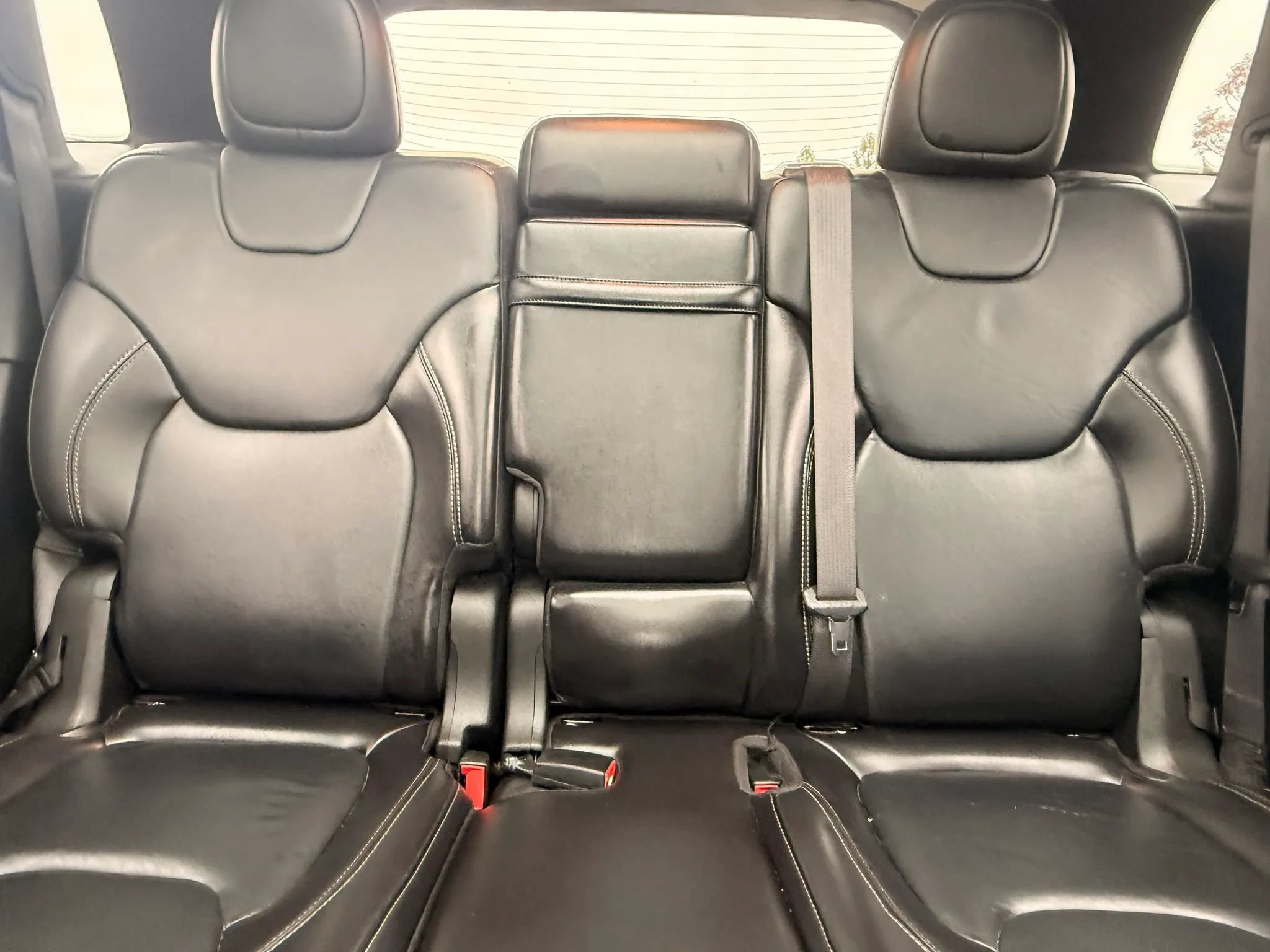 Used 2016 Jeep Cherokee Limited AWD/4WD image 22