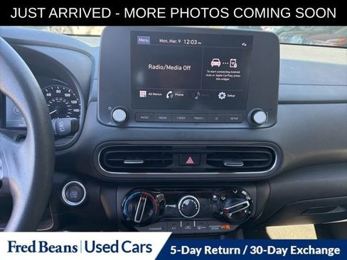 Used 2023 Hyundai Kona SEL image 17