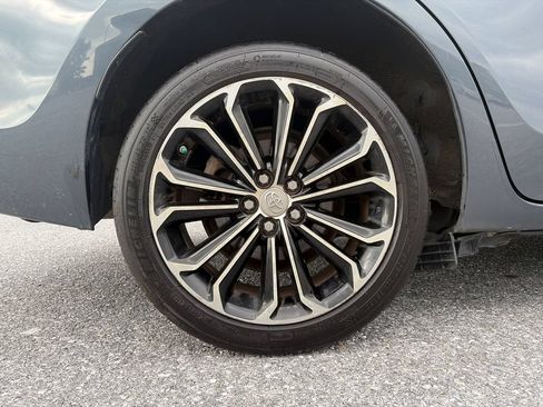 Used 2016 Toyota Corolla S FWD image 30