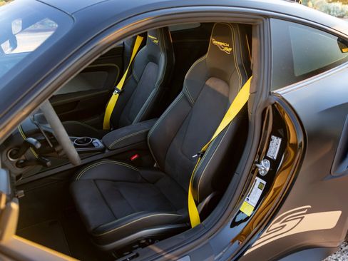 Used 2025 Porsche 911 GT3 RS image 13