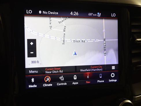 Used 2020 RAM 1500 Laramie AWD/4WD image 9