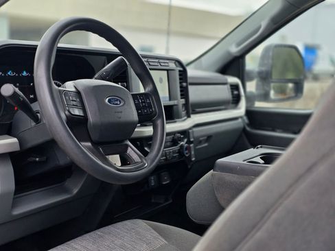 Used 2023 Ford F350 XLT w/ 360-Degree Camera Package image 16