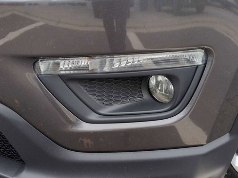 Used 2019 Jeep Compass Latitude w/ Popular Equipment Group image 11