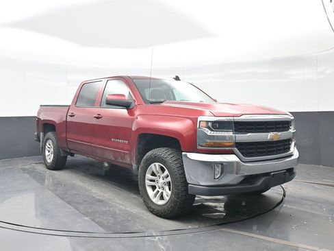 Used 2018 Chevrolet Silverado 1500 LT w/ All Star Edition image 9