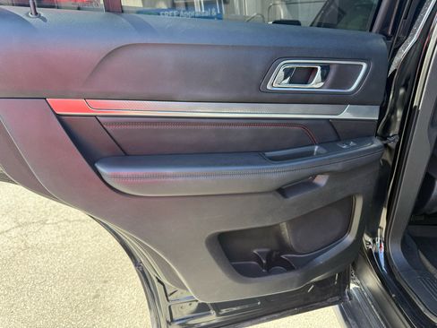 Used 2017 Ford Explorer Sport w/ Equipment Group 401A image 12