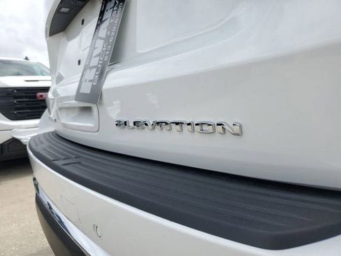 New 2026 GMC Yukon XL Elevation RWD image 9