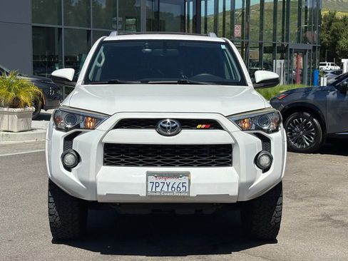 Used 2016 Toyota 4Runner SR5 image 9