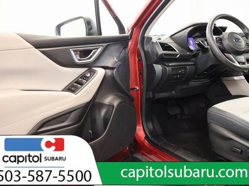Used 2020 Subaru Forester Premium image 10