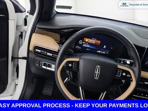 Used 2020 Lincoln Corsair Reserve w/ Equipment Group 201A FWD image 12