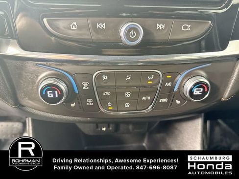 Used 2018 Chevrolet Traverse LT AWD/4WD image 9